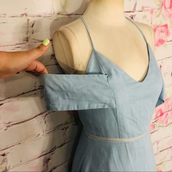 🔥🔥5 for $25🔥🔥 J.O.A. Light Blue off the shoulder fit and flare - Picture 4 of 11